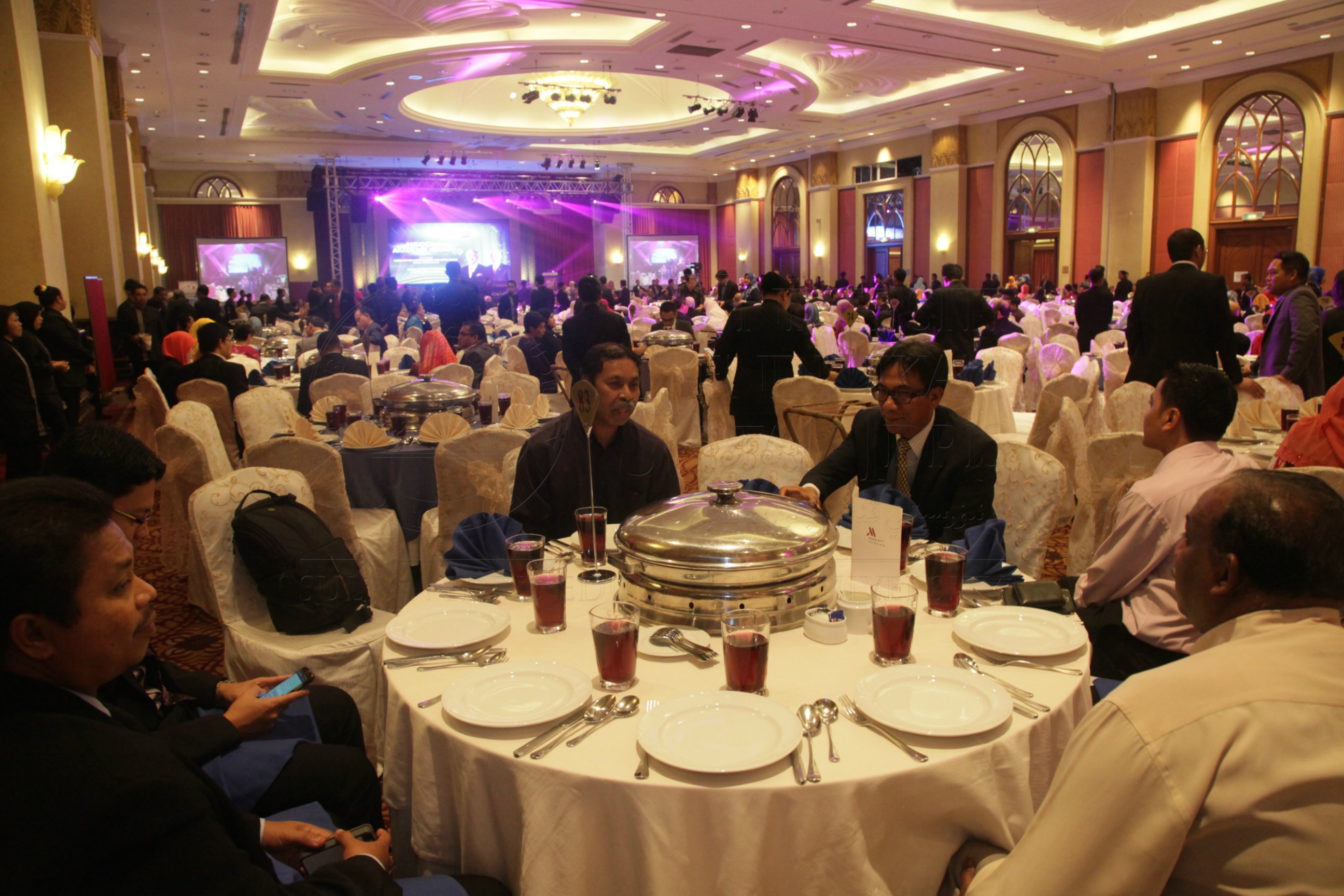 PRO15 147 AKN IMG 1233